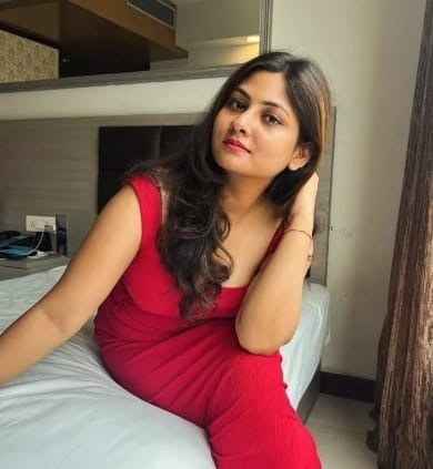 female Call Girls in Indirapuram
