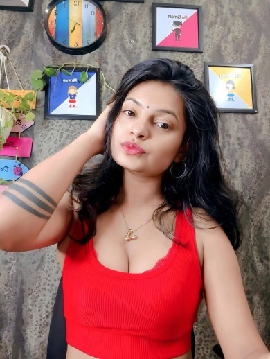 Call Girls service in Indirapuram