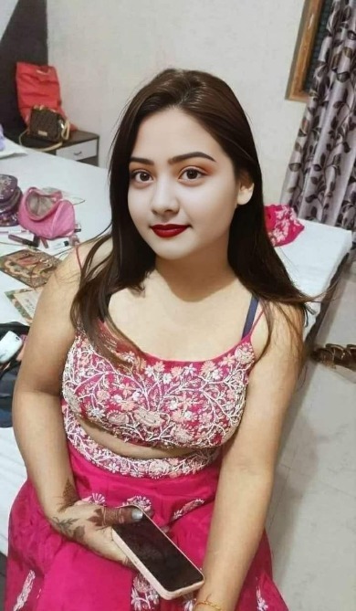 female Call Girls in Indirapuram
